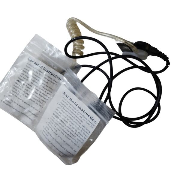 Vintage Listen Only Earpiece 2.5mm with Replacement Silicon Earmold Earbuds - Picture 2 of 5